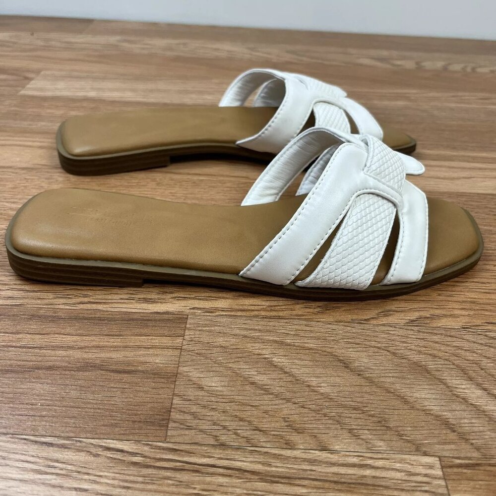 Truffle Collection White Slide Sandals – Size 7 – ASOS - Picture 2 of 7